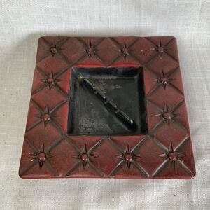 Haeger Ceramic MCM‎ Ashtray Vintage Art Pottery Black Red USA 2000 Starburst